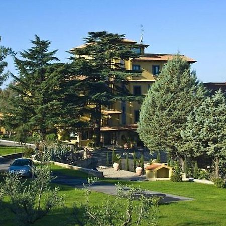 Green Hotel Poggio Regillo Фраскаті Екстер'єр фото