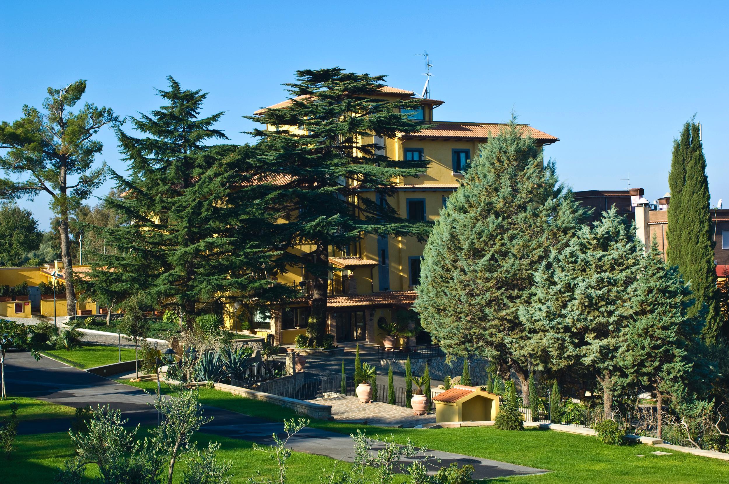 Green Hotel Poggio Regillo Фраскаті Екстер'єр фото